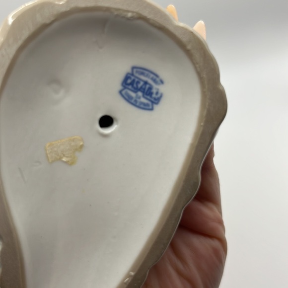 Vintage Cascade Young Girl Holding Dog Porcelain Figurine Made in Spain - Picture 7 of 8